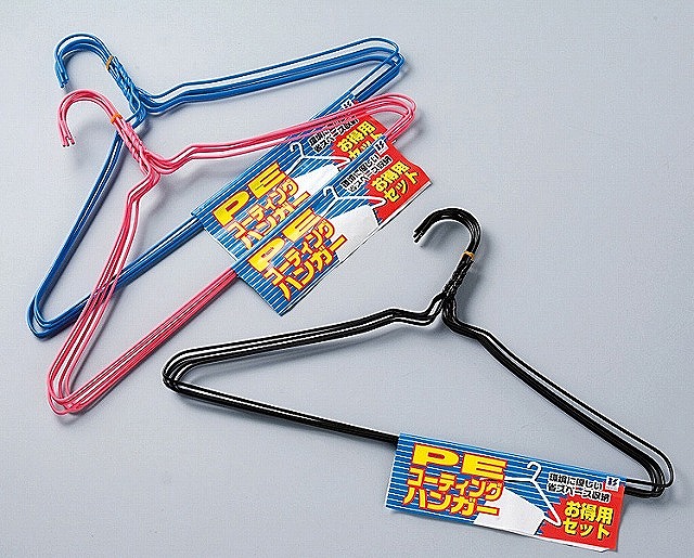 PE Coating Hanger 5P 　(Blue， Pink， Black assorted)#ＰＥコーティングハンガー５Ｐ　アソート(ブルー・ピンク・ブラック)