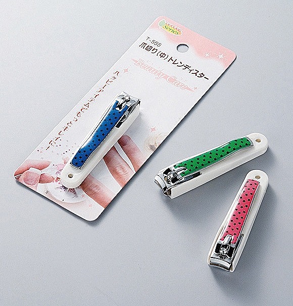 T-555 Nail Clippers with Cover (M)#T-555 爪切り（中）ﾄﾚﾝﾃﾞｨｽﾀｰ　ｶﾊﾞｰ付