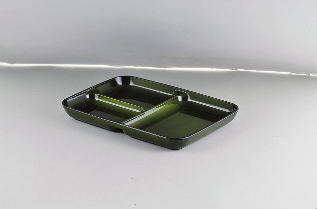 Lacquer Ware Color Clean Coat Square Plate with Partition (S) Toryoku Green #漆器彩　クリーンコート　角型仕切皿 透緑、<小>